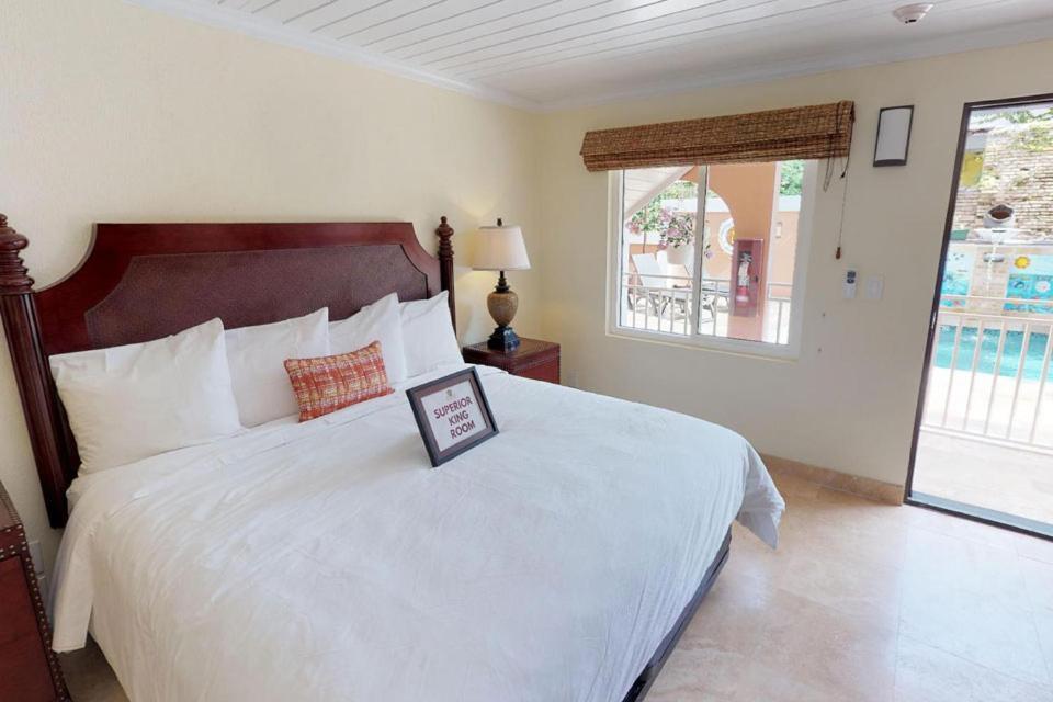 Company House Hotel คริสเตียนสเต็ด ภายนอก รูปภาพ